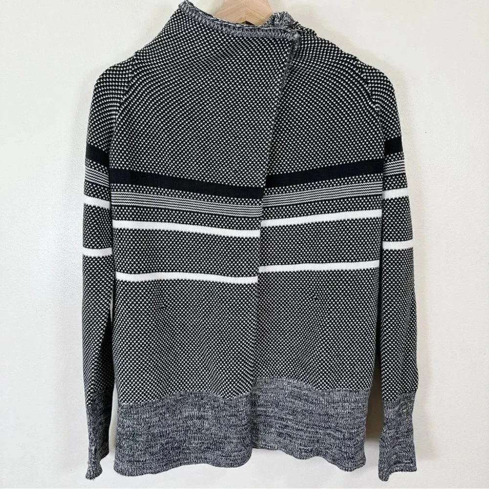 Ivivva Girls Size Feeling Toasty Cardigan  Black Grey Stripe Wrap - Picture 4 of 16